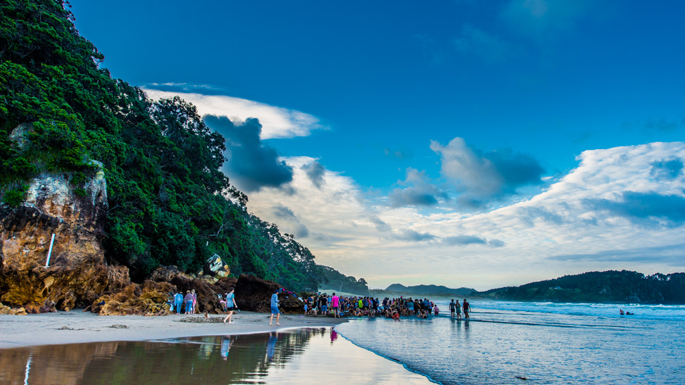 nowa-zelandia-red-hot-beach-2