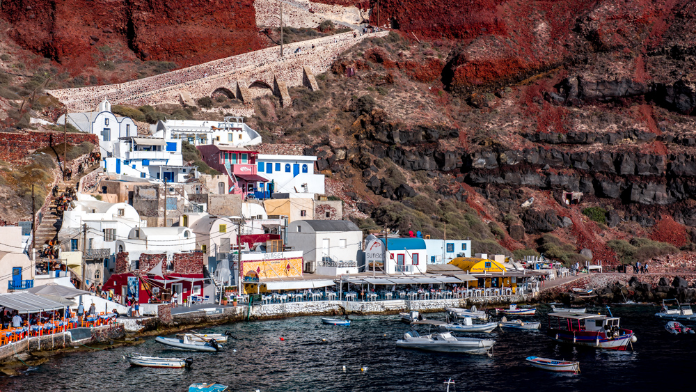 santorini-port-ammoudi-1