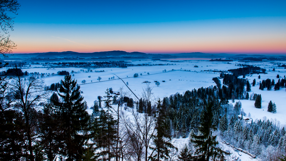 zamek-w-niemczech-neuschwanstein-13