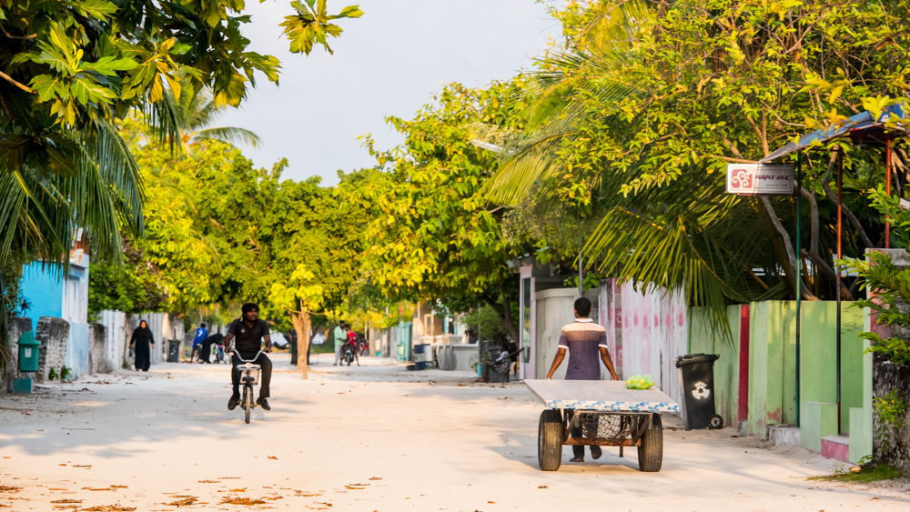 Dharanboodhoo-9