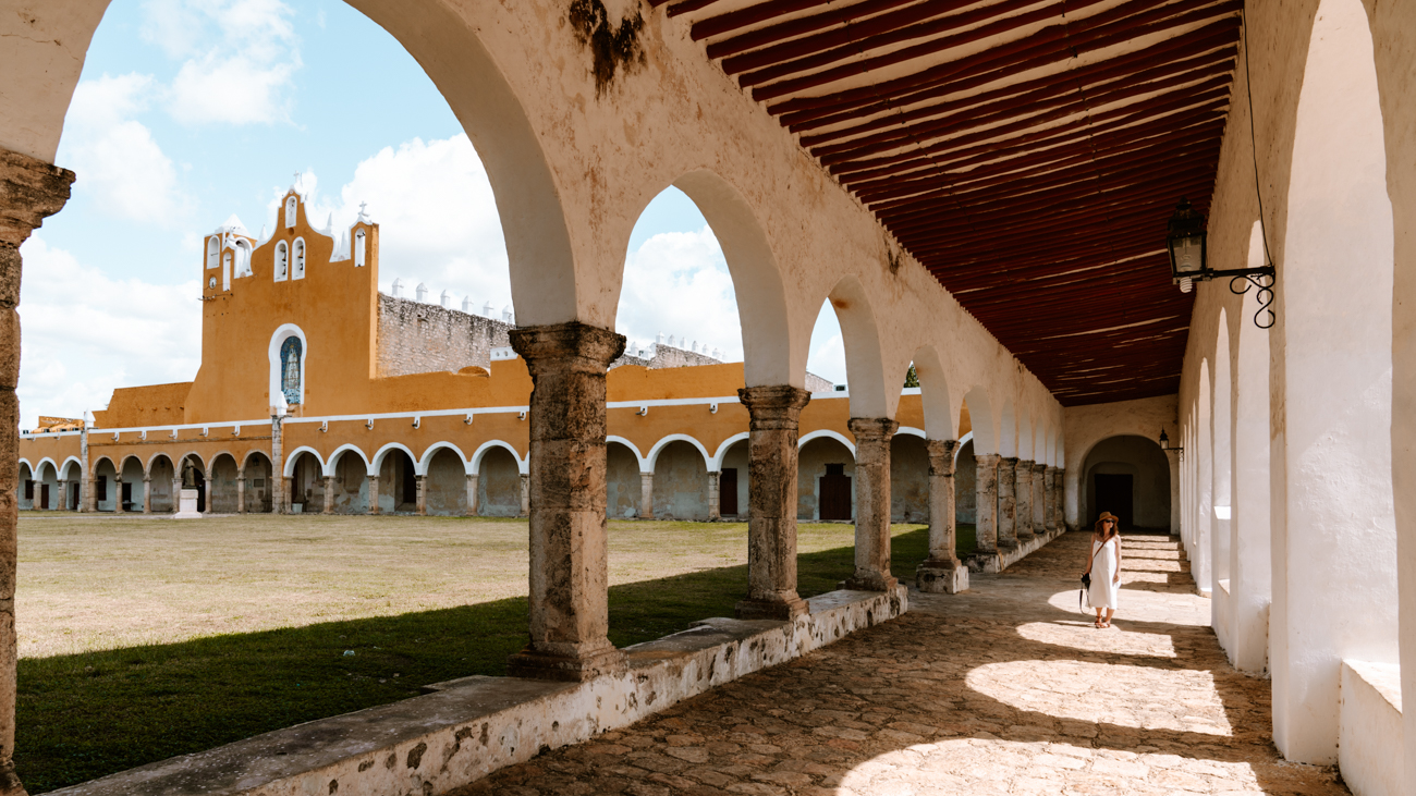 Izamal – żółte miasto w Meksyku, co robic i zobaczyc