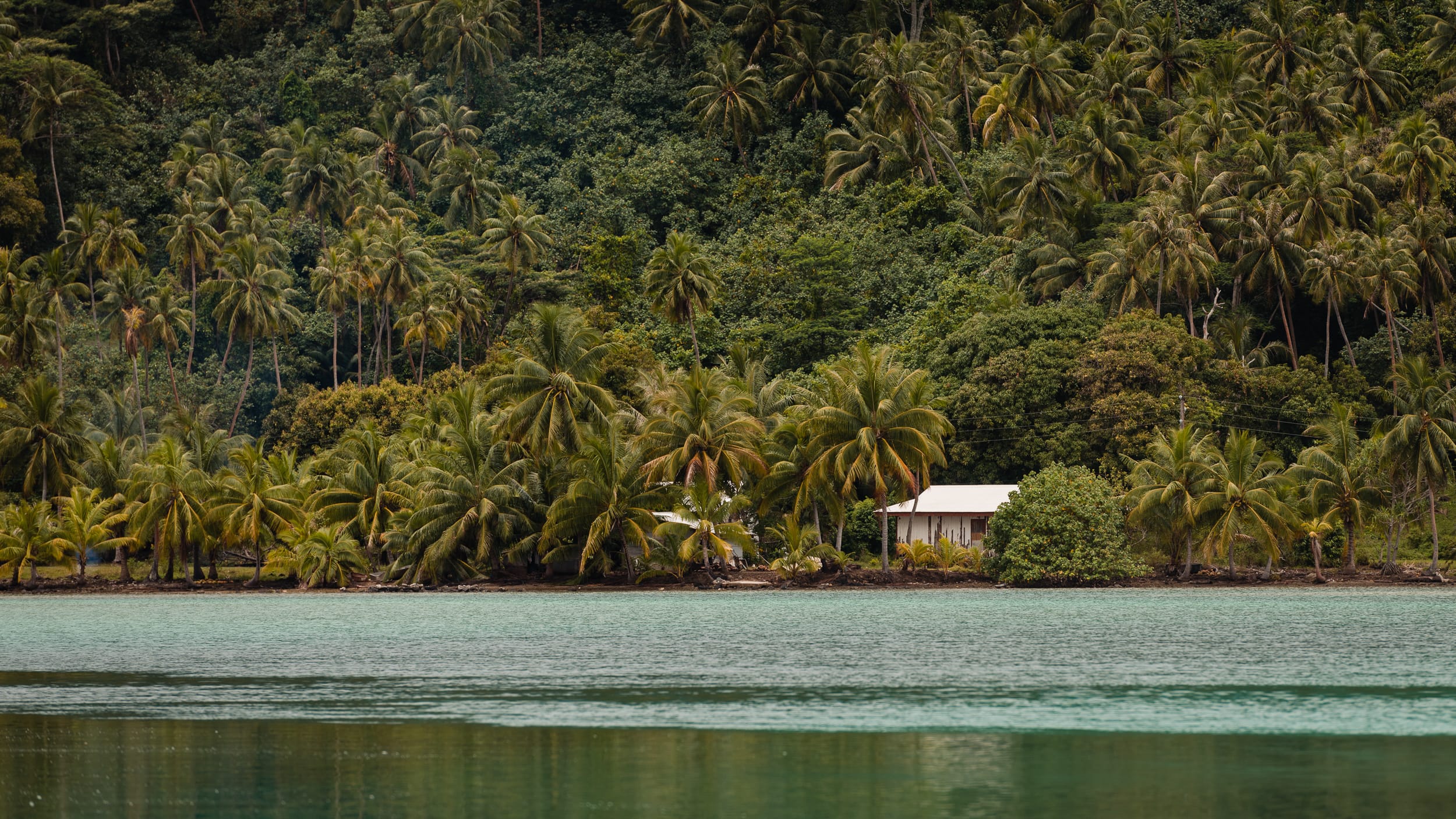 Lodka po lagunie Huahine