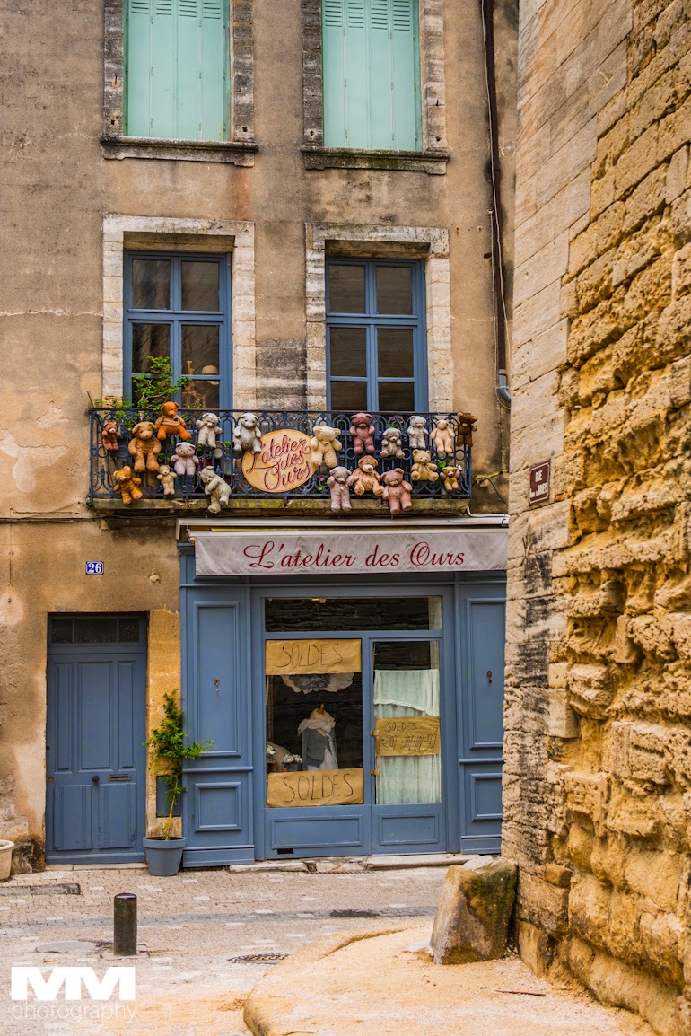 abbaye montmajour pont du gard 44