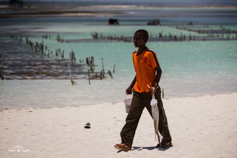 chilling on zanzibar 08