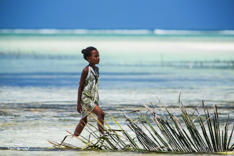 chilling on zanzibar 19