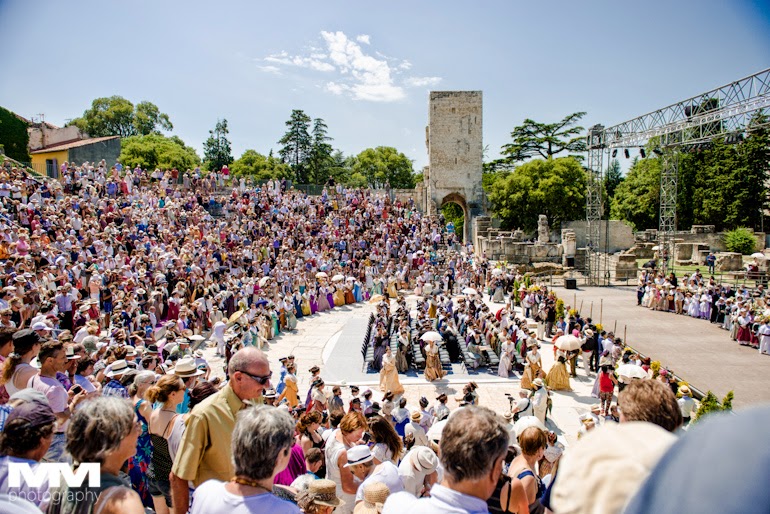 francja elegancja w arles 17