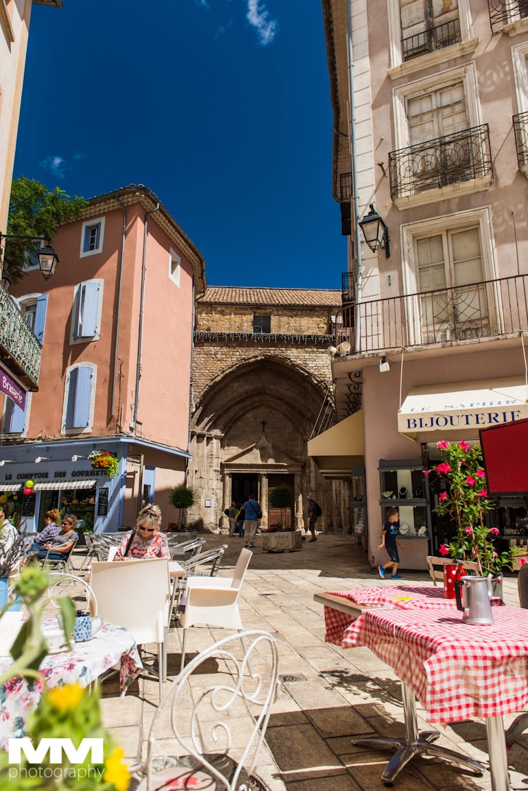 orange abbaye senanque gordes 06