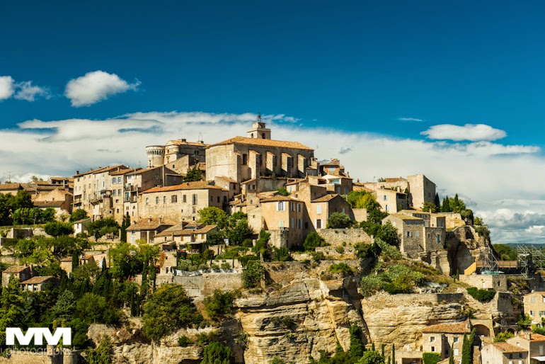 orange abbaye senanque gordes 38